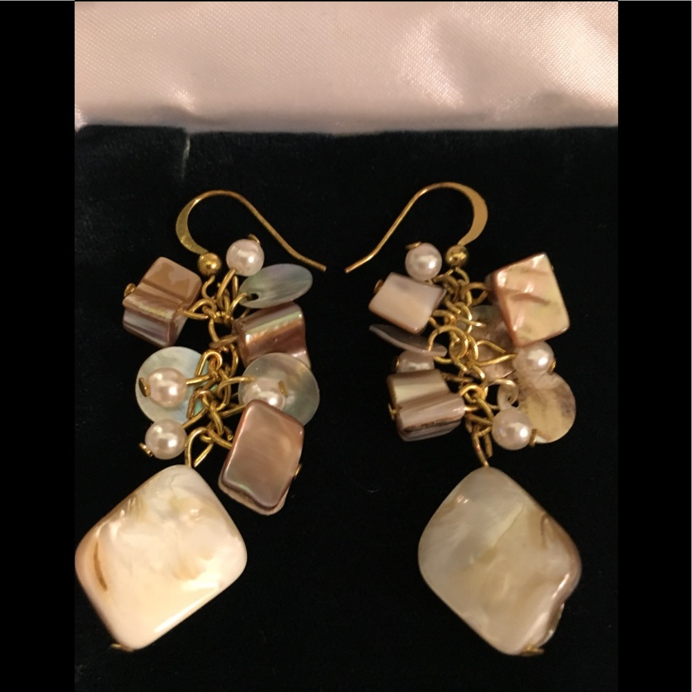 Genuine pearl and shell earrings